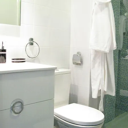 Novabeach By Mar Holidays * Puerto Marino